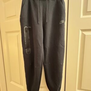 Nike Women’s Black Jogger Pants